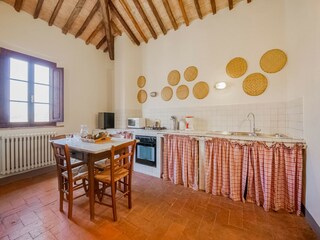 Farmhouse Morrona Features 29