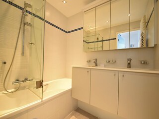 Apartment De Haan Ausstattung 28