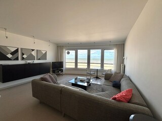 Apartment De Haan Features 16