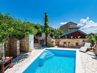 Vakantiehuis Maslenica Buitenaudio-opname 7