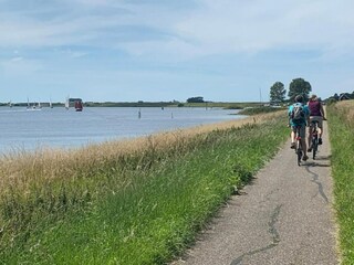 Holiday house Serooskerke Environment 26