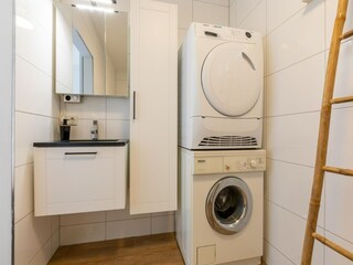 Apartment Zonnemaire Ausstattung 16