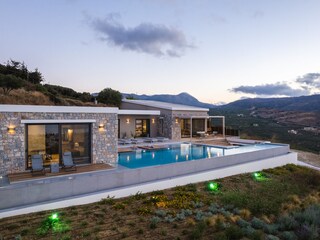 Villa Kissamos Buitenaudio-opname 16