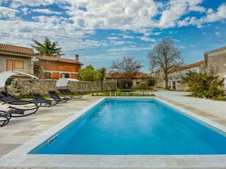 Ferienhaus Žminj Außenaufnahme 4