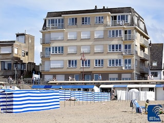 Apartment De Haan Outdoor Recording 1