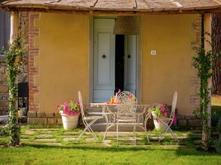 Villa Riccio Outdoor Recording 13