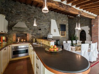 Villa Cortona Features 13