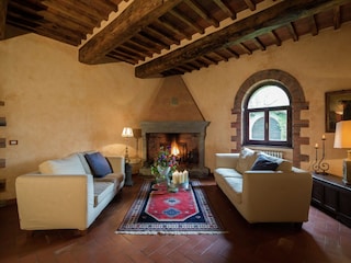 Villa Cortona Features 20