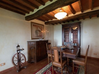 Villa Cortona Features 15