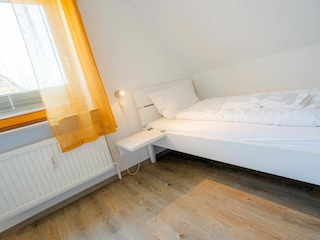 1. Schlafzimmer (OG)