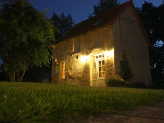 Petit Colombier bei Nacht