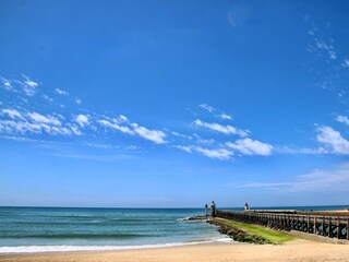 Der Sandstrand am Hafendamm