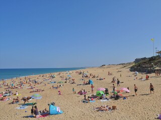 Der Hauptbadestrand von Labenne wird von erfahrenen Ret