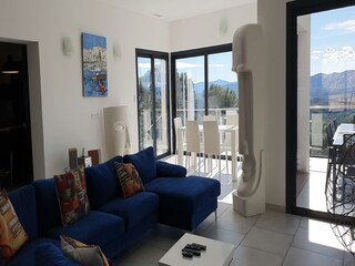 Villa Lorgues Características 17
