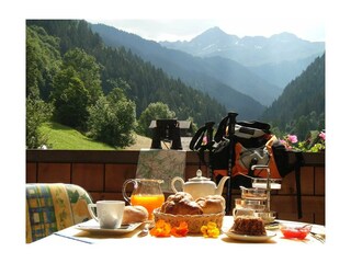 Frühstücken auf der Terasse