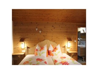 Doppelzimmer_mit WC/Dusche
