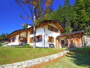 Chalet con giardino, garage e barbecue - Lago di Ledro - image1