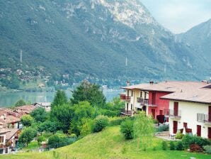 Hermosa casa de vacaciones cerca de Idro con terraza privada - Anciana de Idro - image1