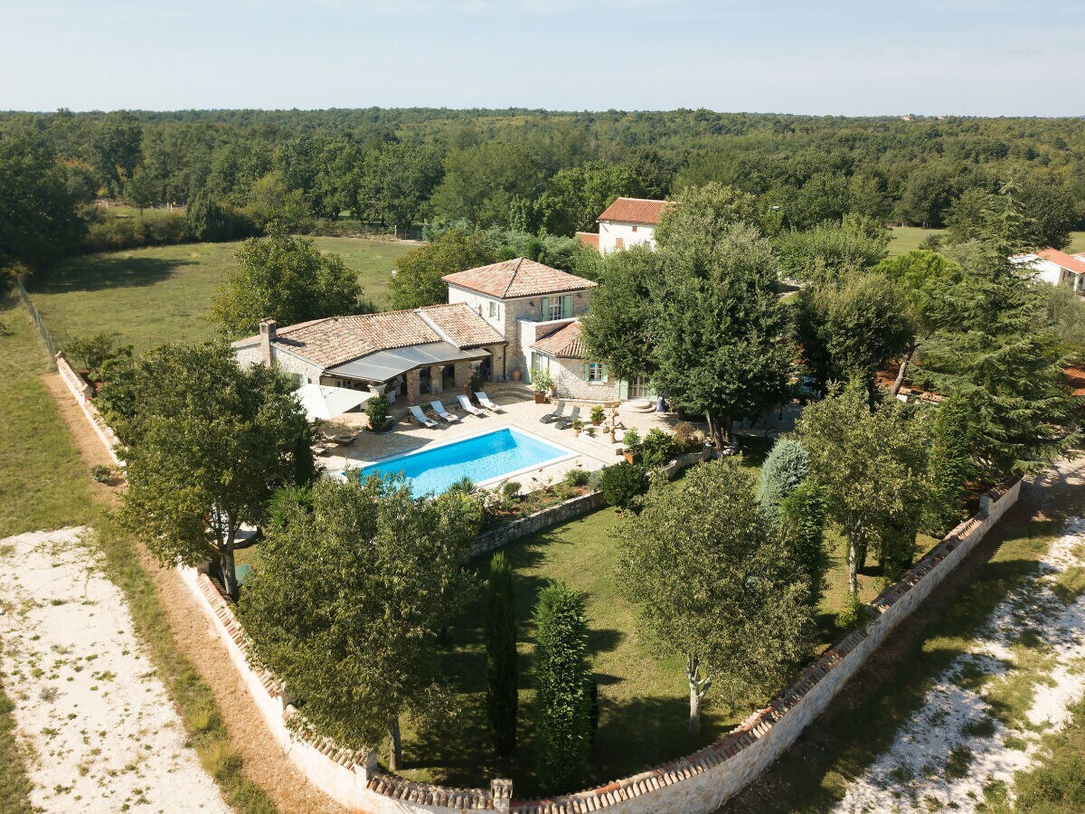 Villa Ladrovići Grabación al aire libre 1