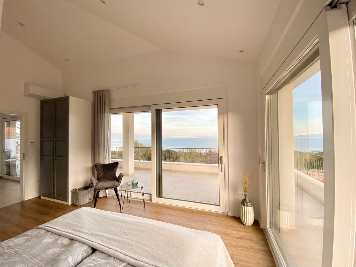 Sleeping Room 4 with bathroom and beatiful Seaview