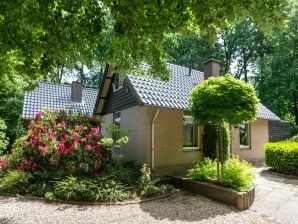 Beautiful house with a fireplace in a holiday park in the woods - Groesbeek - image1