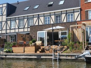 Ferienhaus Ideales Einfamilienhaus am Wasser - Koedijk - image1