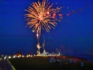 Feuerwerk am Deich