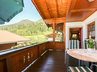 Großer Sonnenbalkon