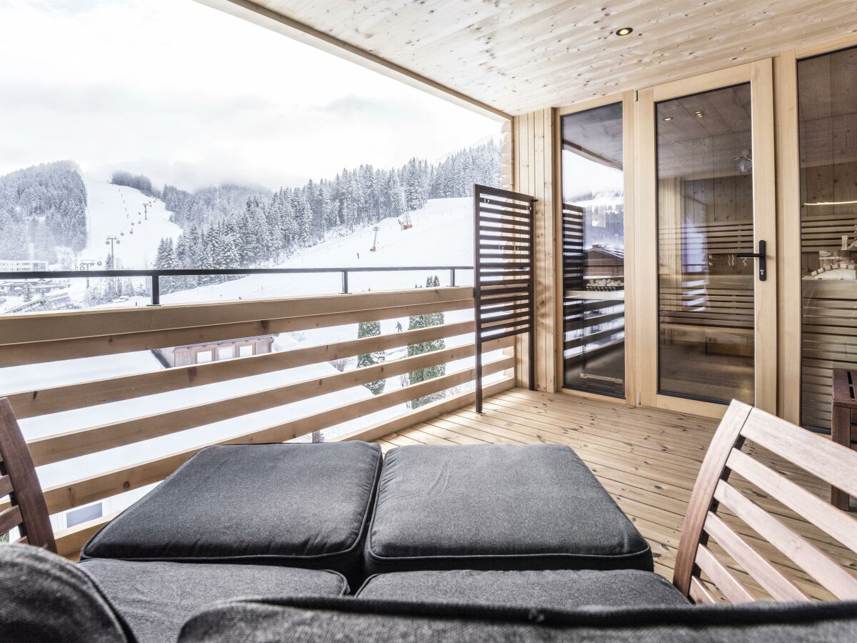 Loggia mit privater Sauna