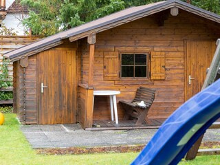 Spielehaus im Garten