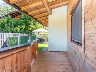 Balkon Wohnung Steinplatte zum Garten