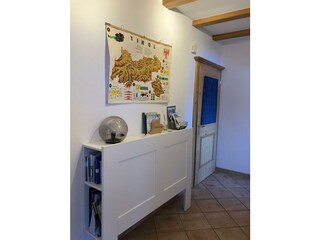 E2FF50FF-95E3-4E9A-ACD4-7B11D887AEE6_1_105_c