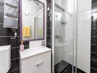 Apartment Zastražišće Ausstattung 18