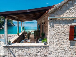 Apartment Zastražišće Außenaufnahme 4