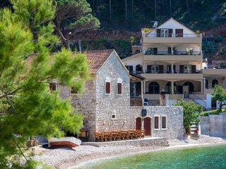Appartement Zastražišće Buitenaudio-opname 3