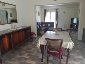 Appartamento Apartments Mona Lisa - Two Bedroom Apartment with Terrace - Raslina - image1