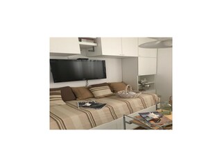 Apartment Stara Novalja Features 10