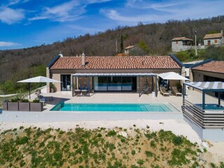 Villa Lupoglav Außenaufnahme 4