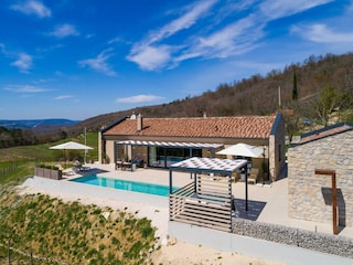 Villa Lupoglav Außenaufnahme 3