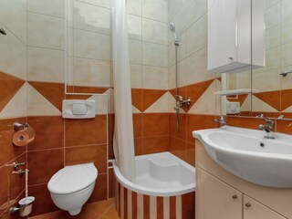 Appartement Baška Voda Équipement 15