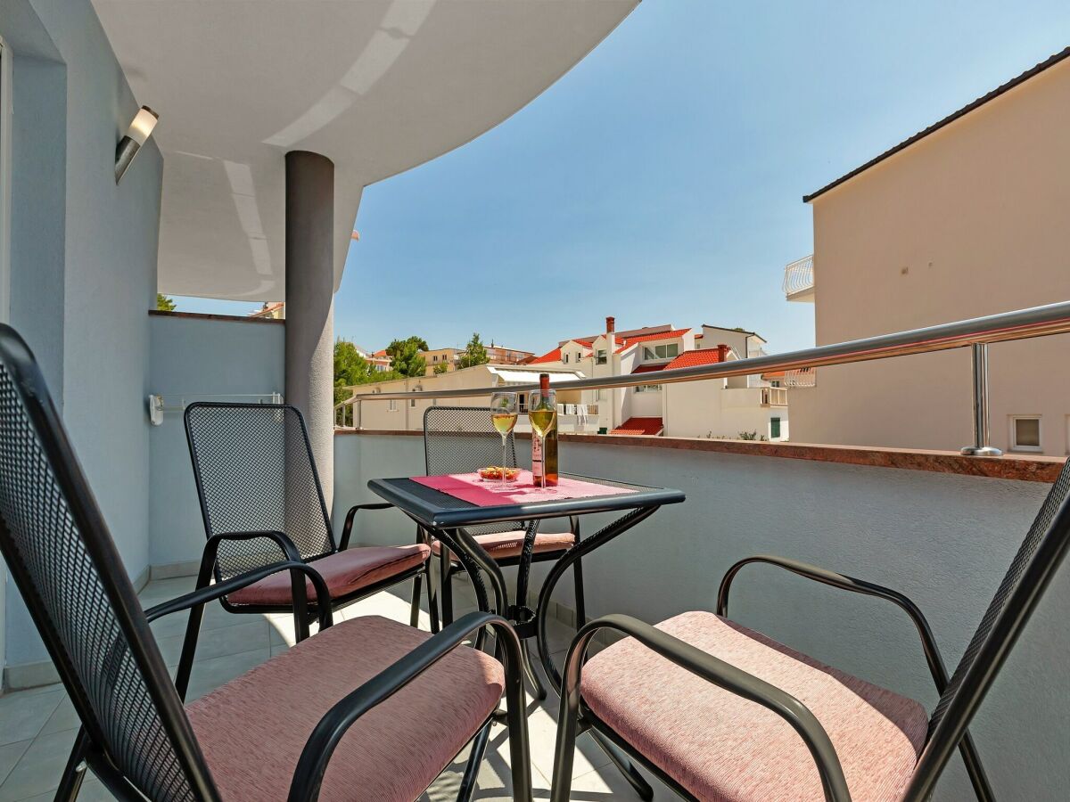 Apartment Baška Voda Außenaufnahme 4