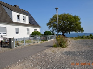 Haus mit Autostellplatz