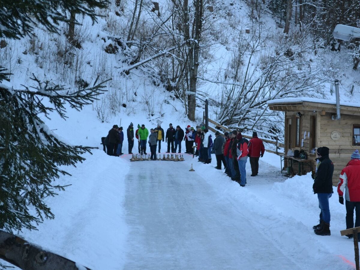 Eisstockschießen