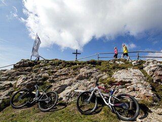 E-biken Schneealm