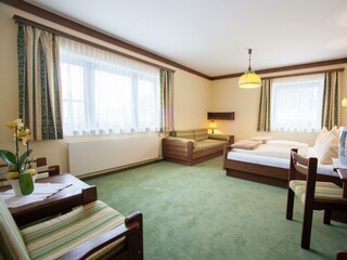 Gästezimmer Dreibettzimmer Nummer 2