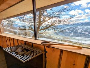 Holiday house Geräumiges Ferienhaus in Distelberg mit Sauna - Rohrberg - image1