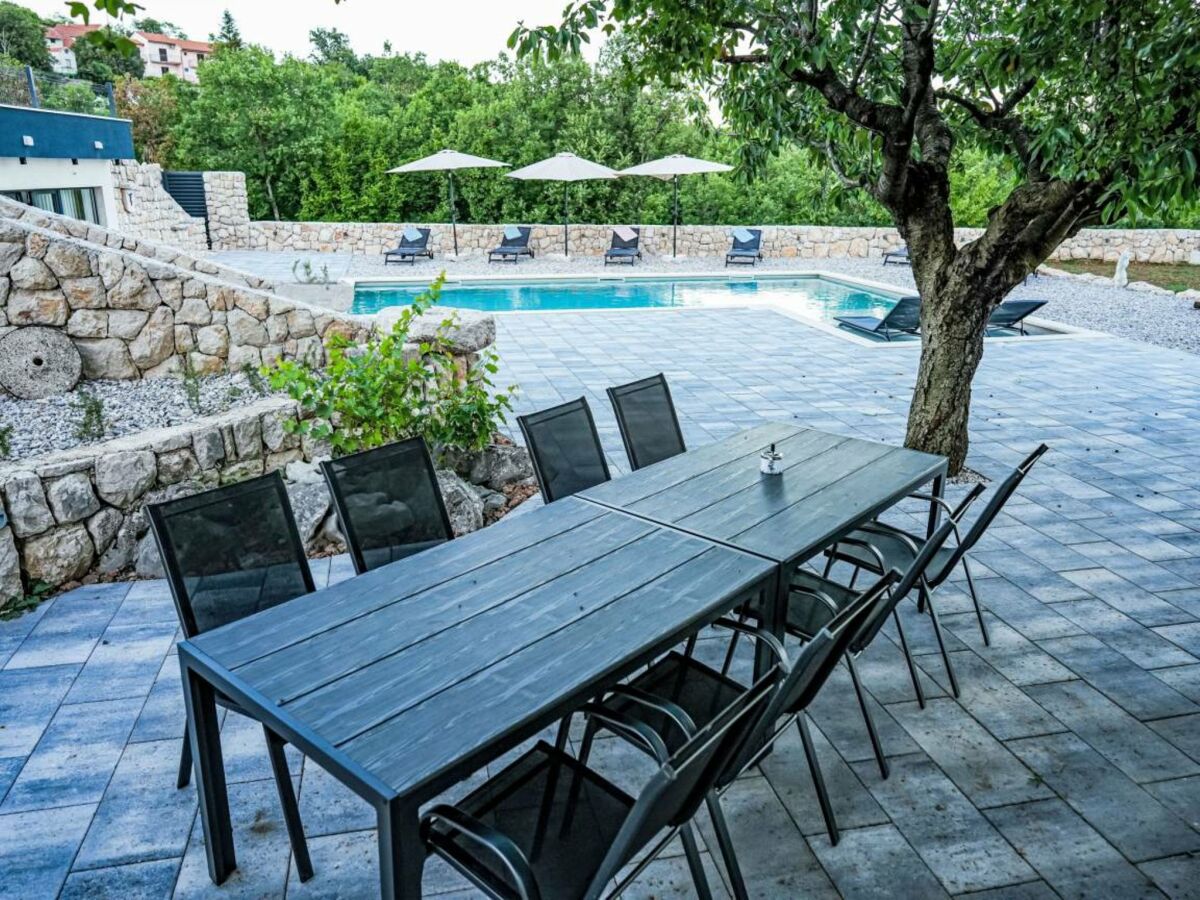 Holiday house Home with heated saltwater pool - Outdoor photo 8