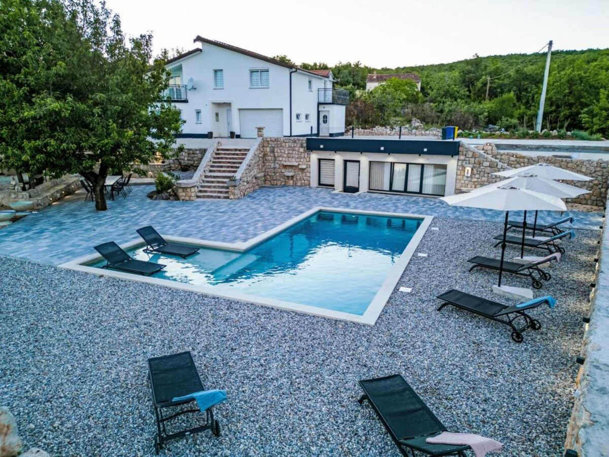 Holiday house Home with heated saltwater pool - Outdoor photo 4