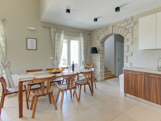 Villa Kastelir Caratteristiche 35