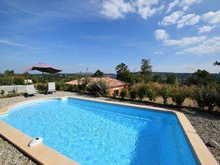 Villa Rosières Outdoor Recording 5